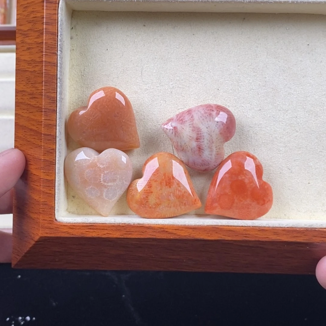 硅化玉颈饰未镶嵌会**妖