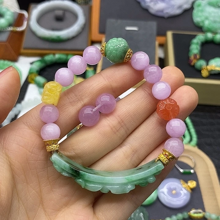 翡翠未镶嵌颈饰翡翠手牌