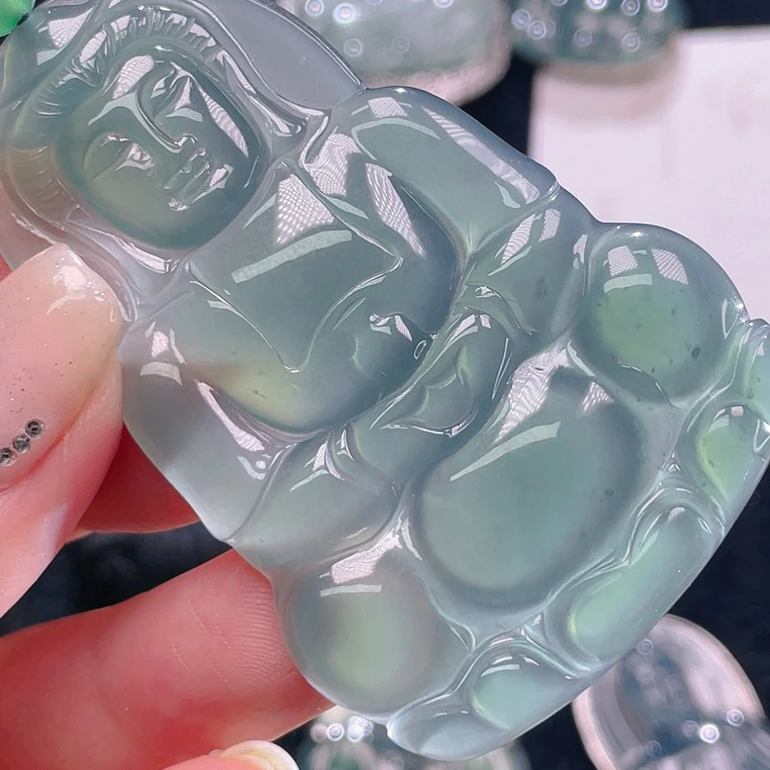 颈饰未镶嵌翡翠4，
