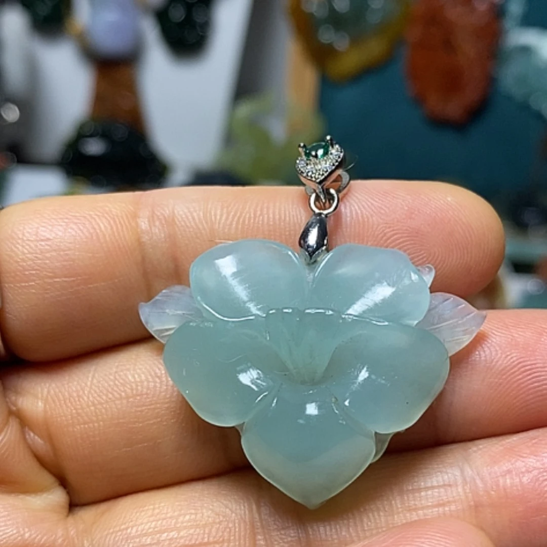 【闪购商品】翡翠未镶嵌吊坠(赠链)