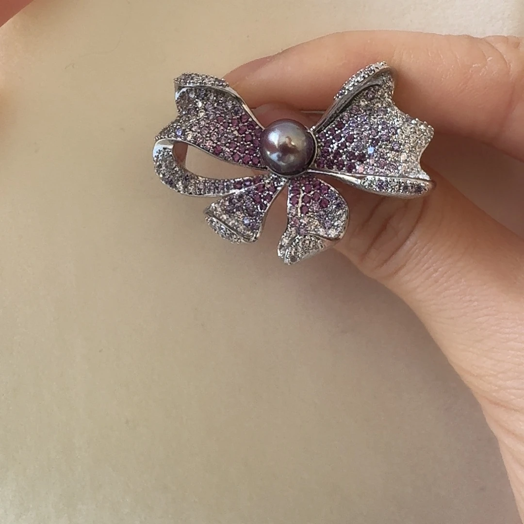 胸饰淡水珍珠合金紫蝴蝶结