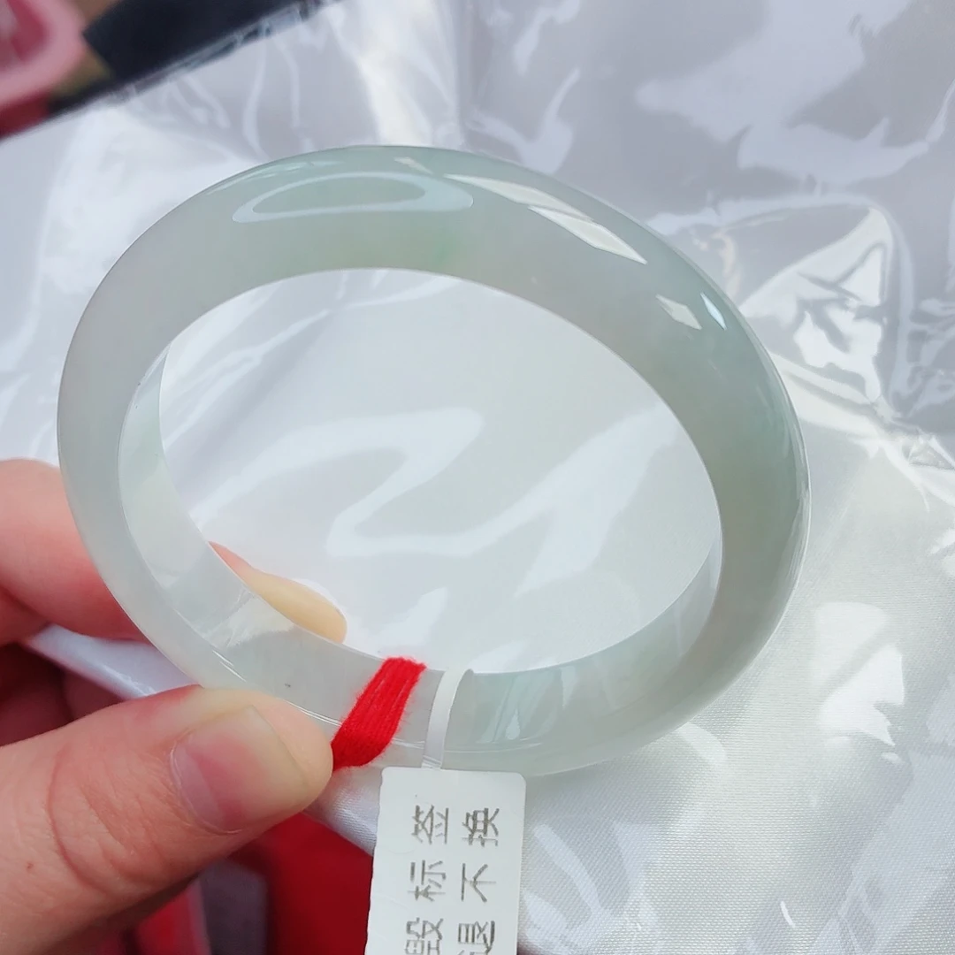 翡翠未镶嵌手镯天然翡翠A货