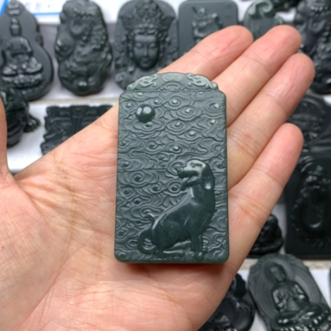 【闪购商品】颈饰未镶嵌和田玉双面雕刻