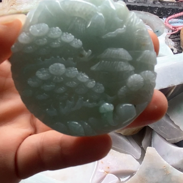 翡翠未镶嵌颈饰翡翠