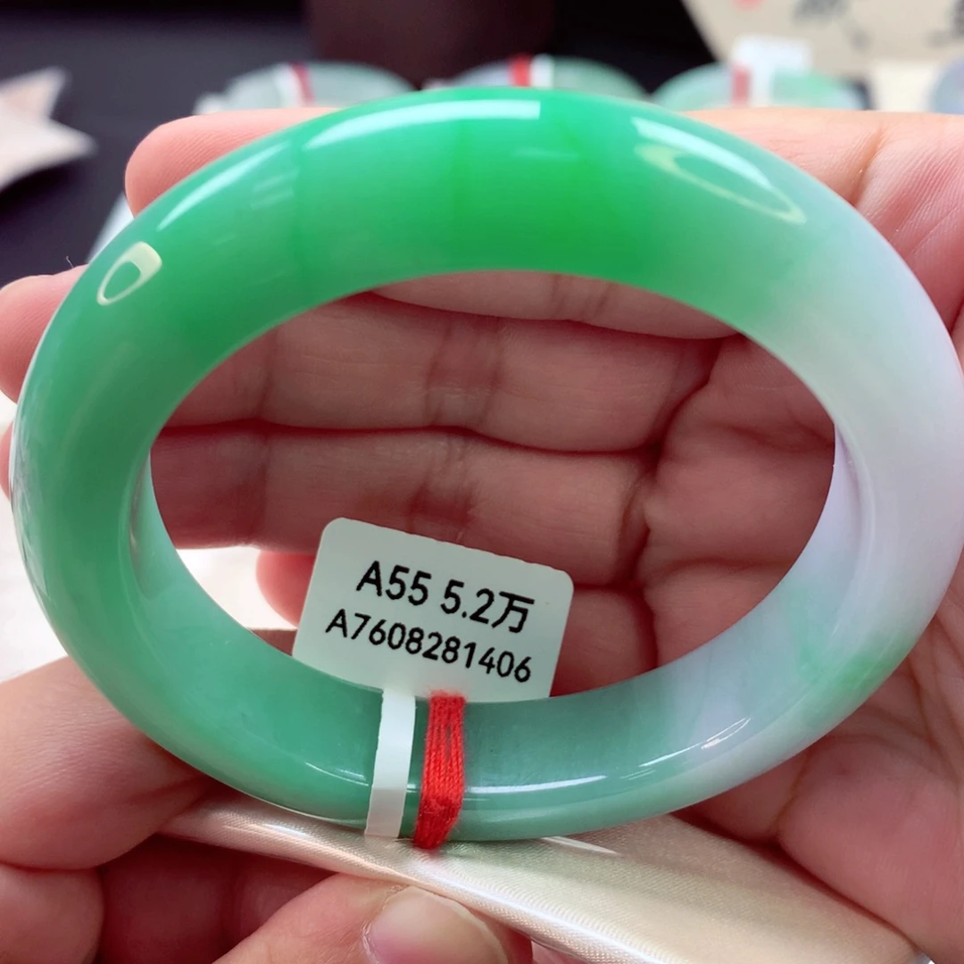 未镶嵌手镯翡翠种老肉细完美捡漏28号11