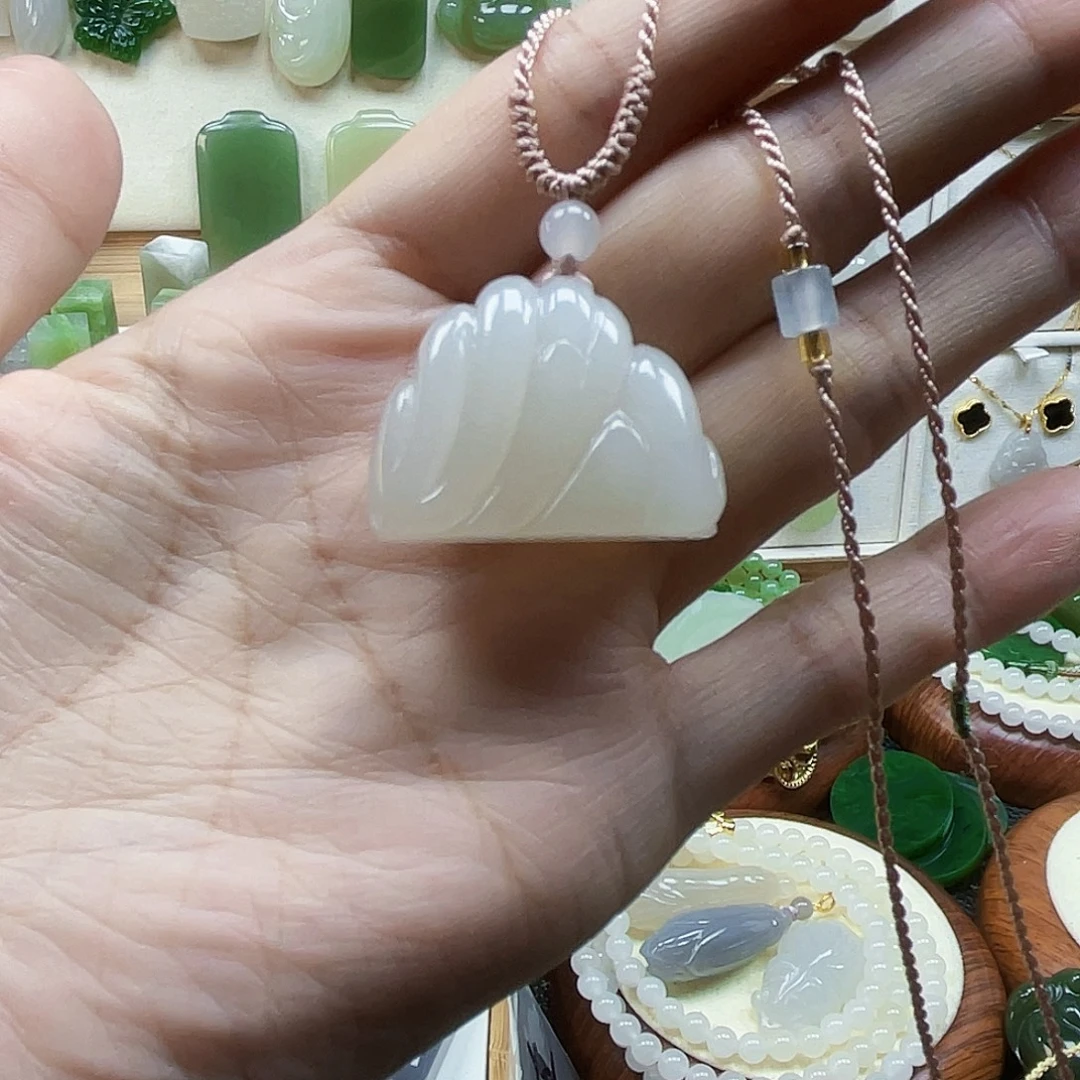 和田玉未镶嵌吊坠(不含链)