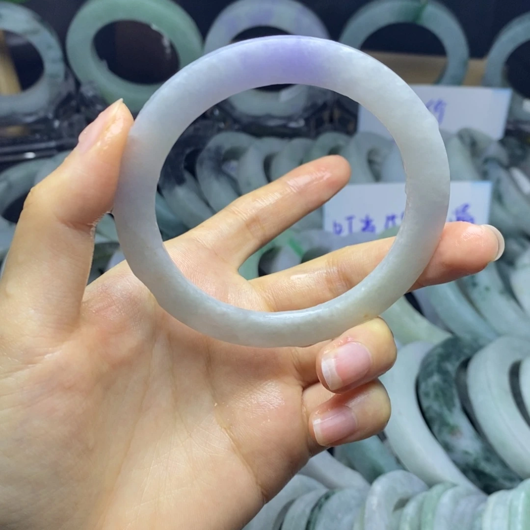 夜***v定制翡翠未镶嵌手镯