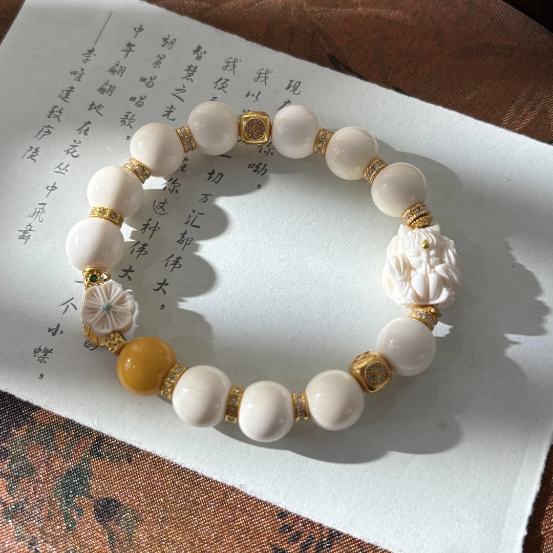 【金菀菀】猛犸牙凤九小花蜜蜜手串