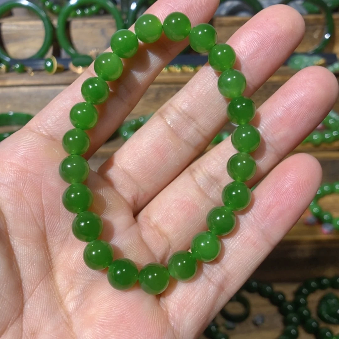 【闪购商品】吊坠(不含链)未镶嵌和田玉巴料辣阳绿手串 8