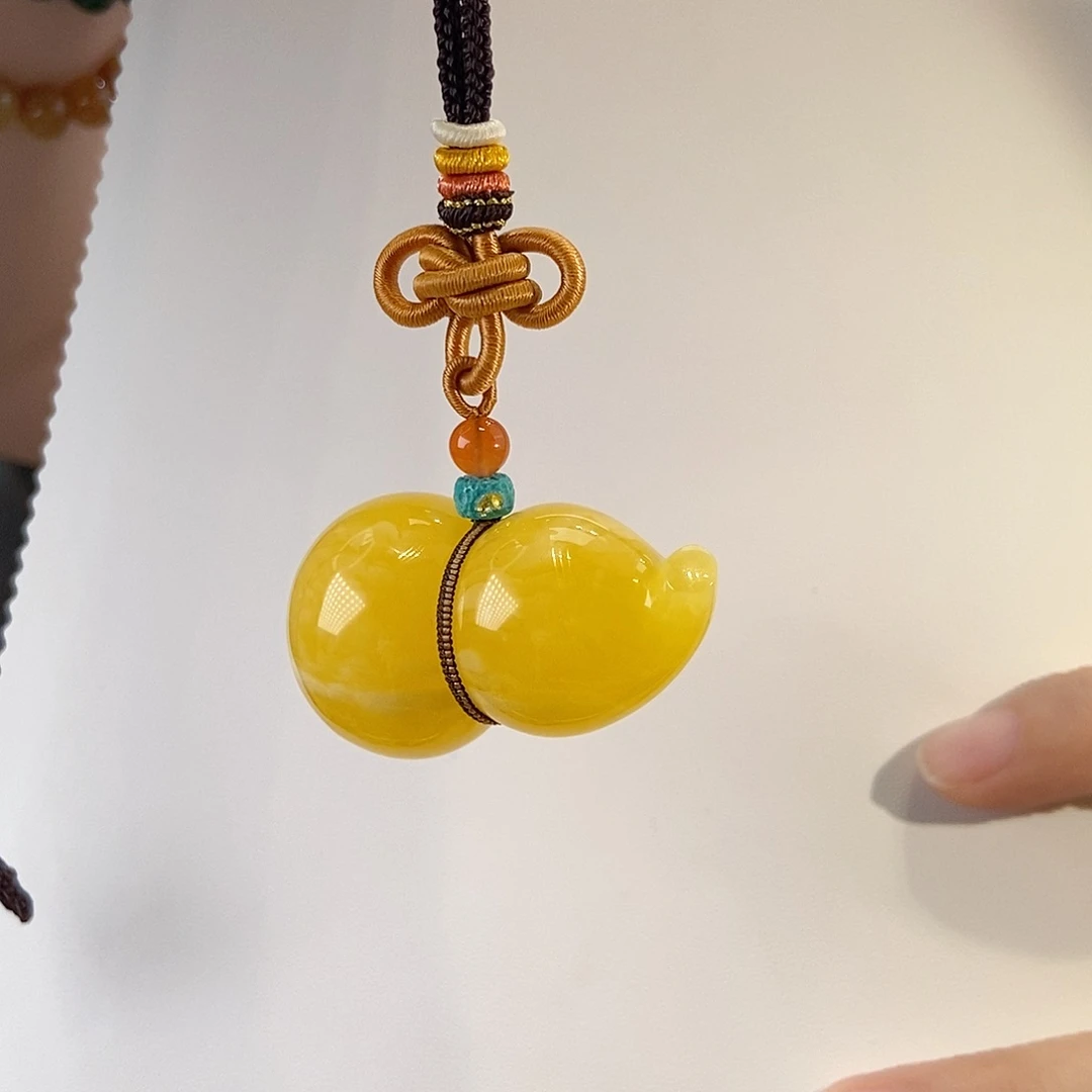 蜜蜡颈饰18K金镶嵌