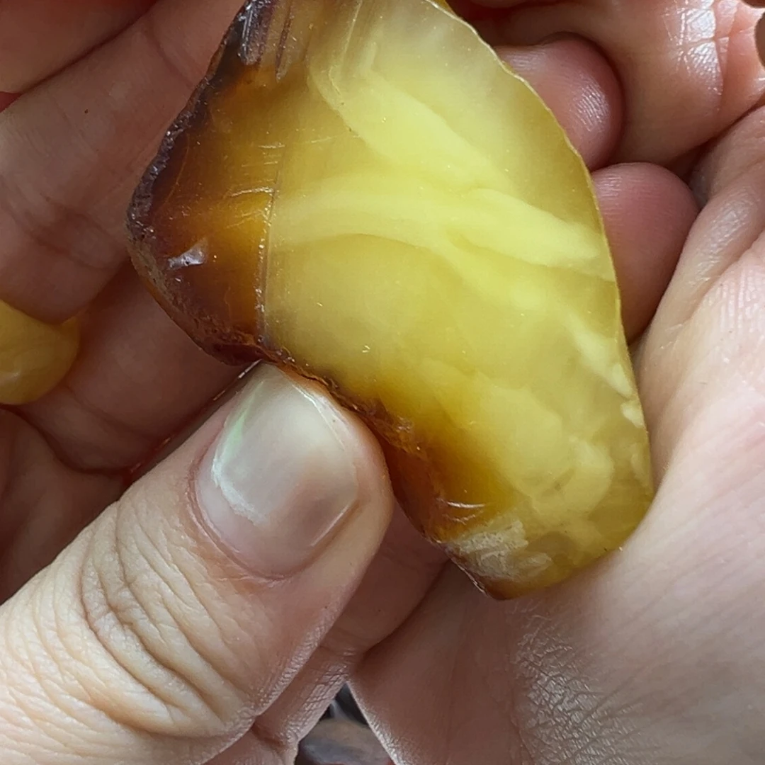 @****定制琥珀蜜蜡定制