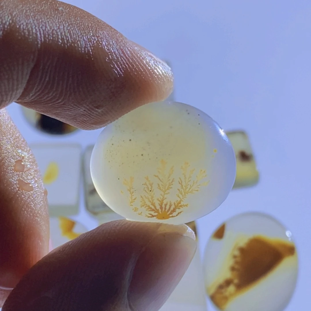 玛瑙/玉髓颈饰未镶嵌追****华