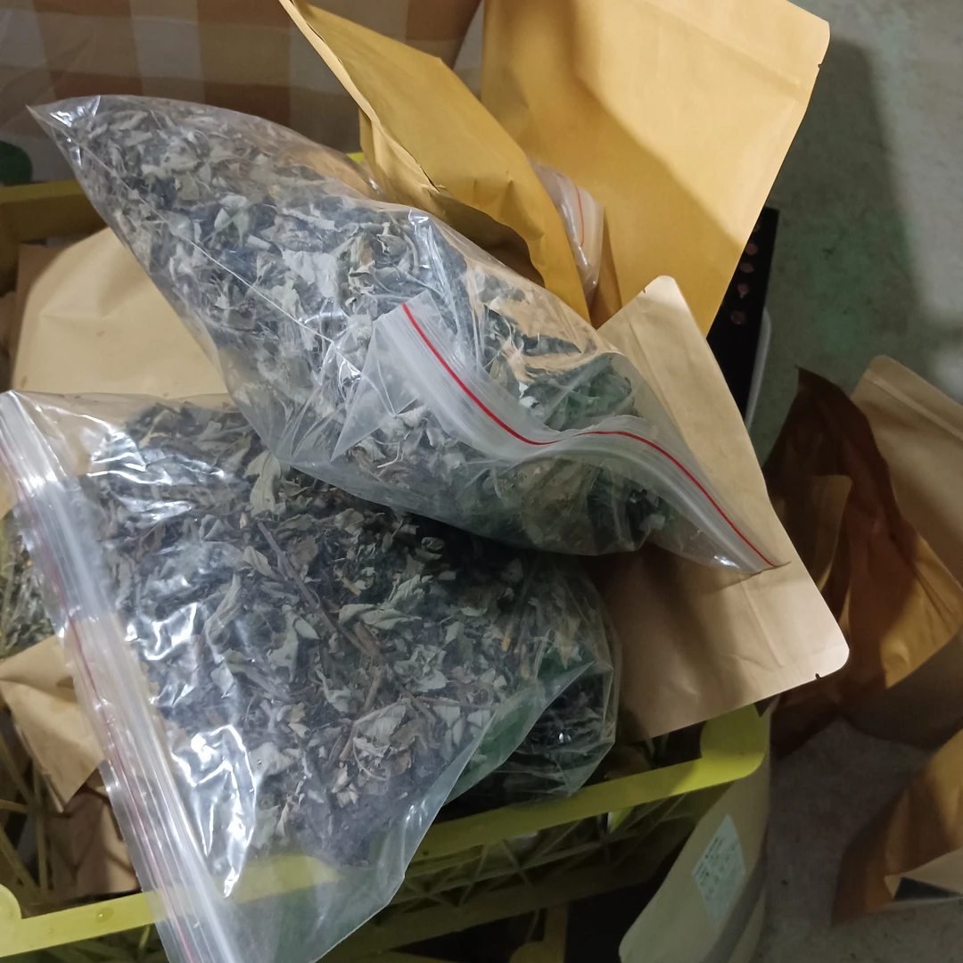 龙陵县助农茶  老茶通用链接茶样