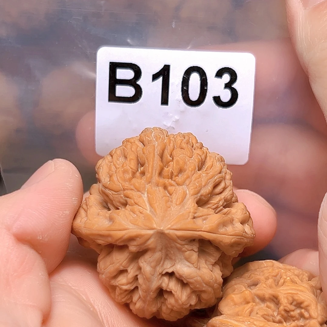 文玩核桃吊坠42➕大粗筋