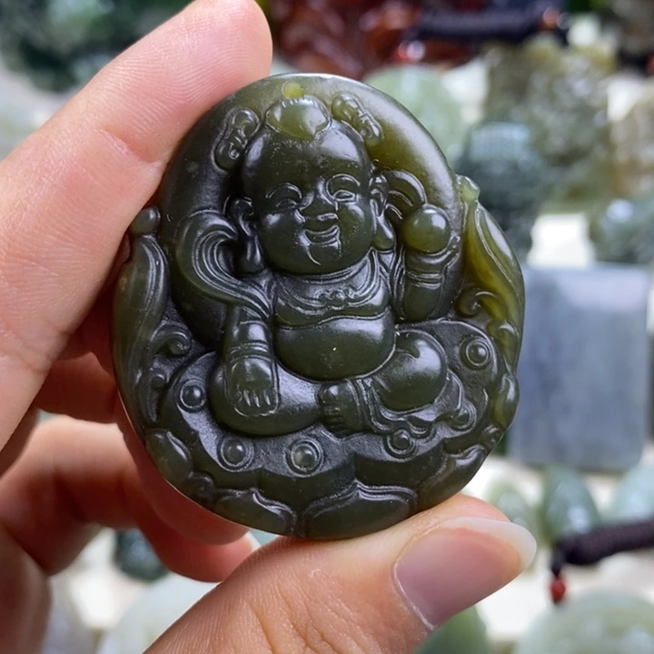 颈饰未镶嵌和田玉