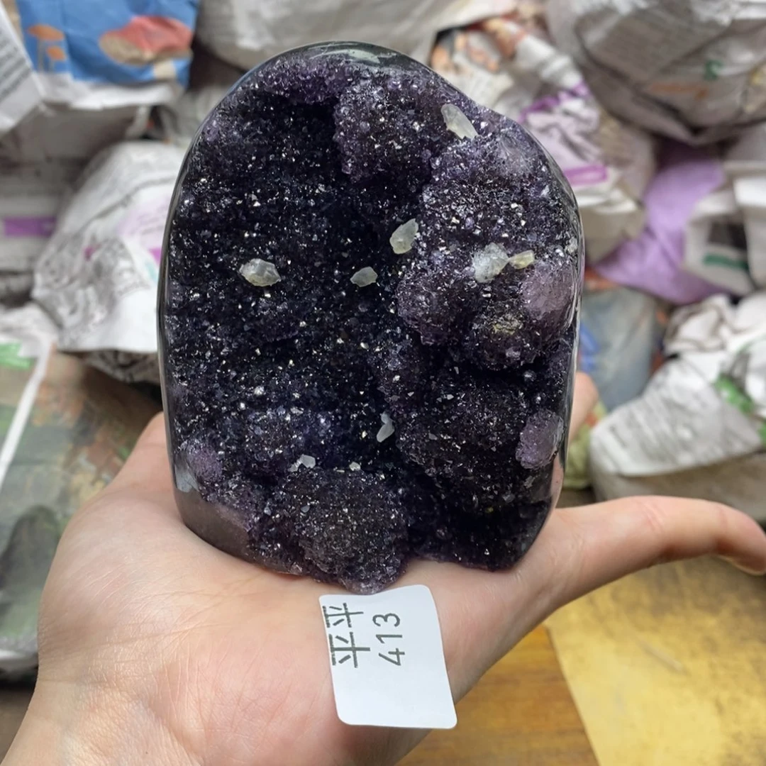 紫晶乌拉圭未镶嵌