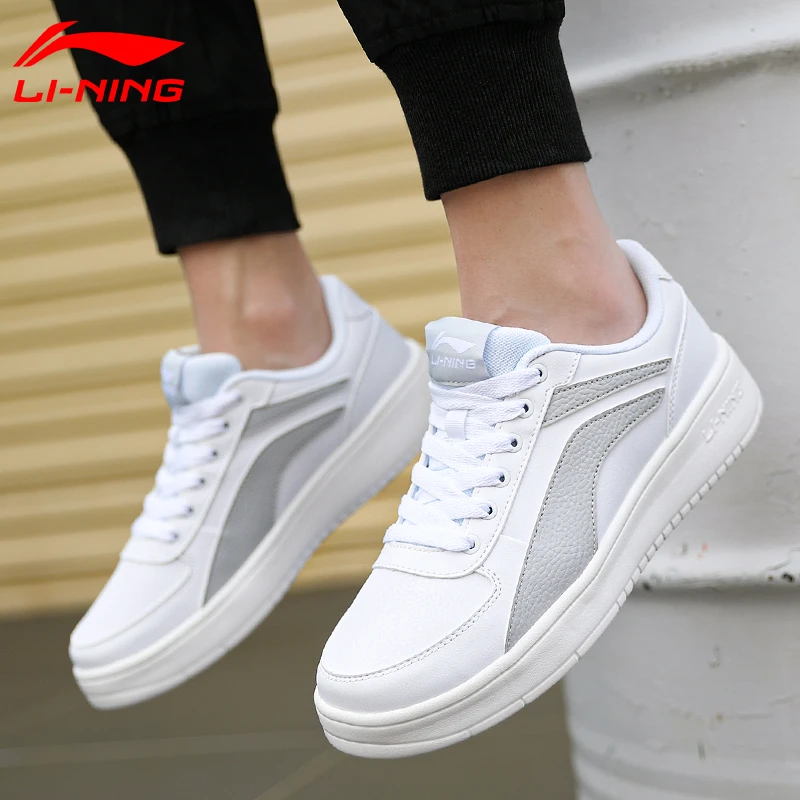 李宁运动鞋空军一号板鞋运动鞋秋季休闲皮面小白鞋轻便白色潮鞋子