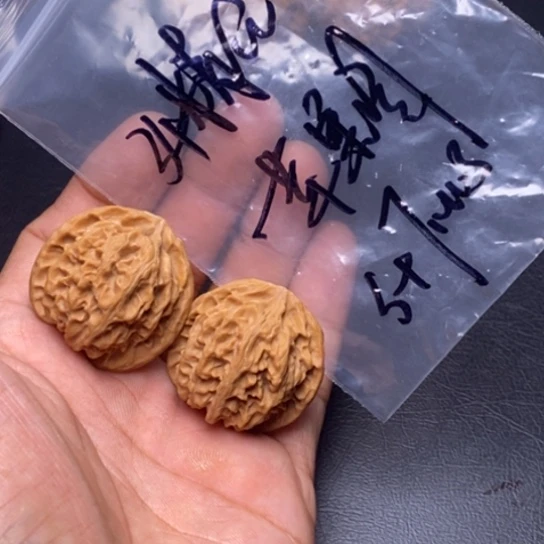 【闪购商品】把件文玩核桃苹果园