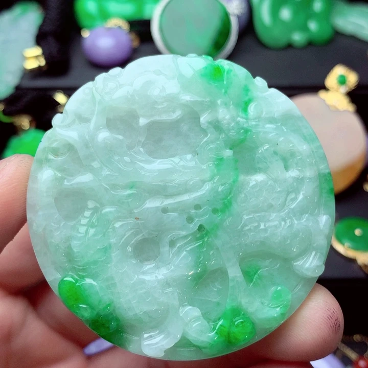 翡翠未镶嵌吊坠(不含链)