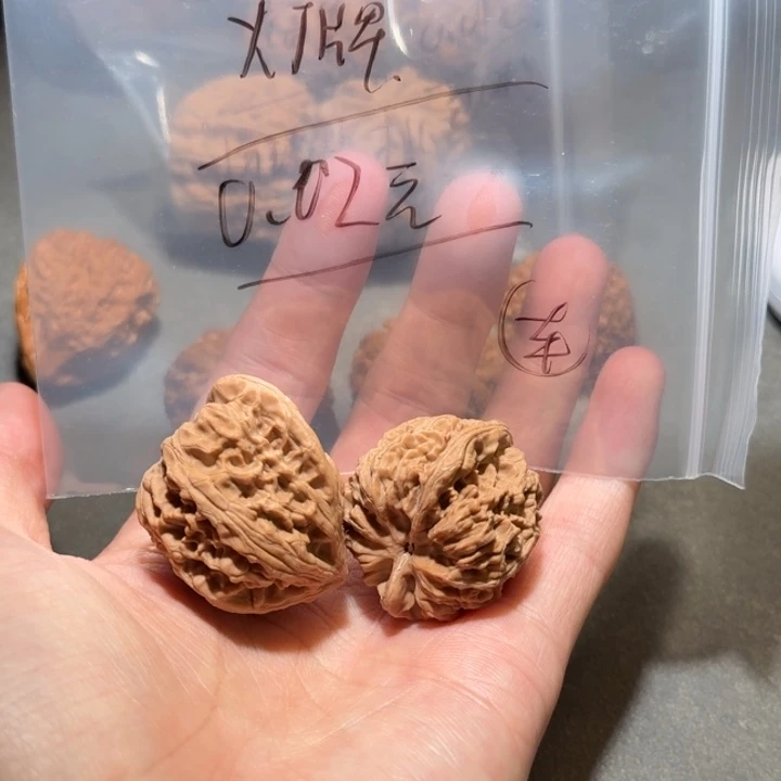 吊坠文玩核桃核桃
