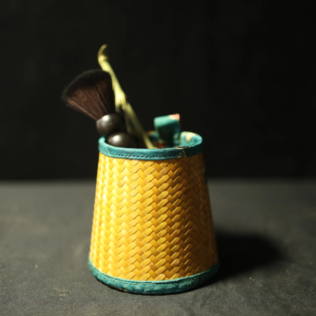 【朴意凡器】缎面印花笔筒（DM91）