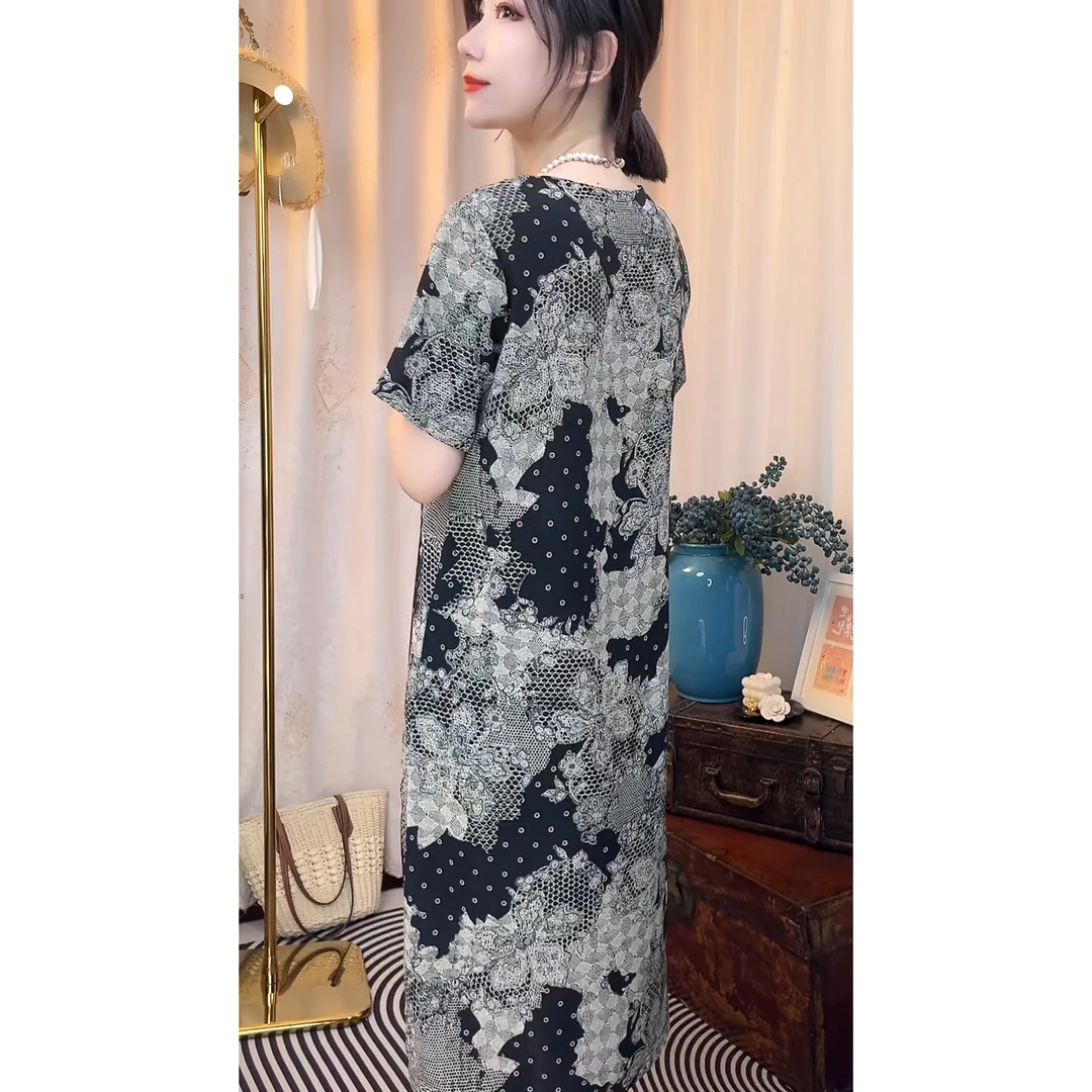 【俏大文】荷韵新款夏季气质连衣裙妈妈装中老年显瘦宽松遮肚大码