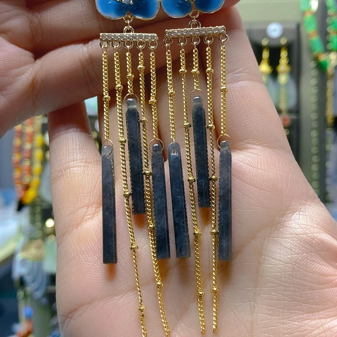 未镶嵌翡翠耳饰翡翠