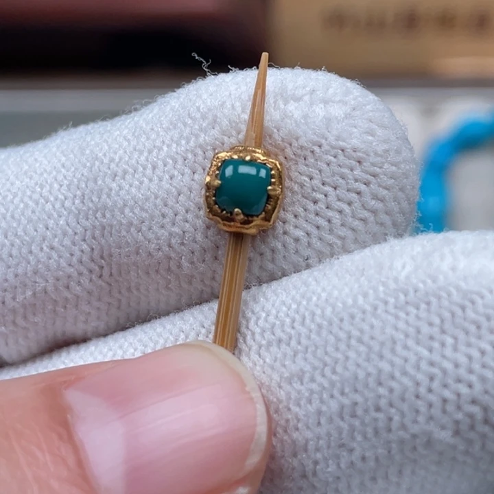 绿松石18K金镶嵌珠宝奇石