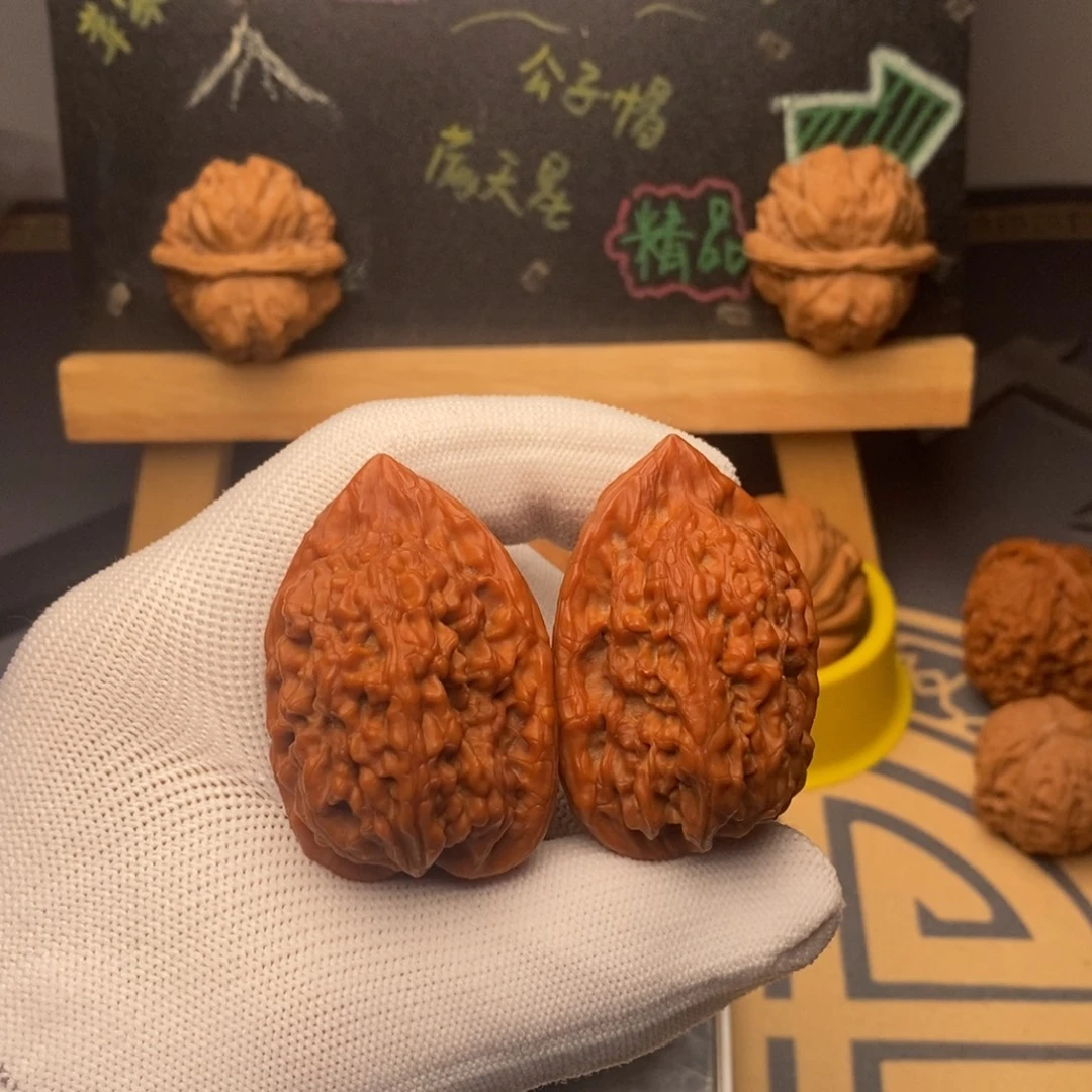 吊坠文玩核桃纯野生红皮小众无名核桃