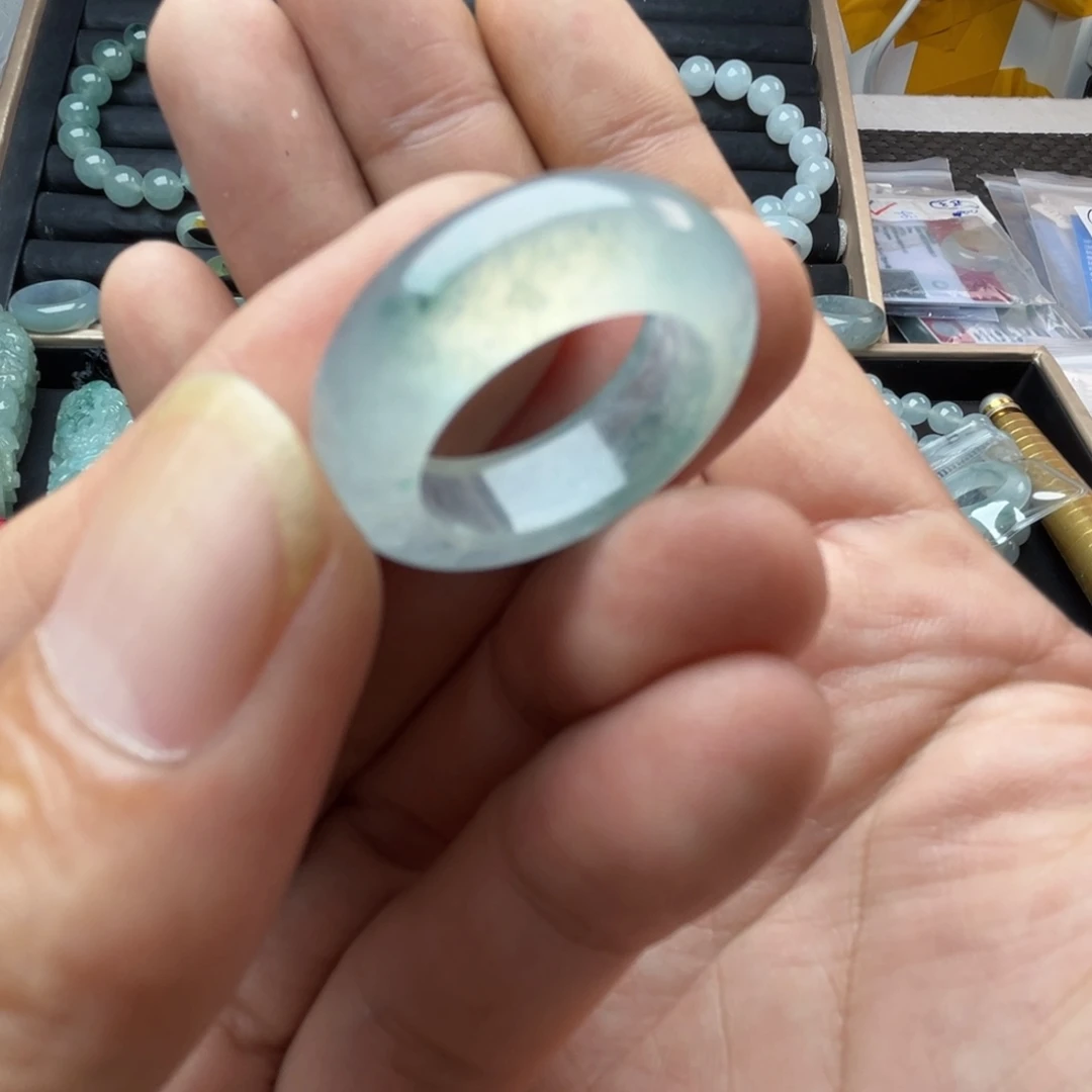 定制翡翠未镶嵌圈口15号