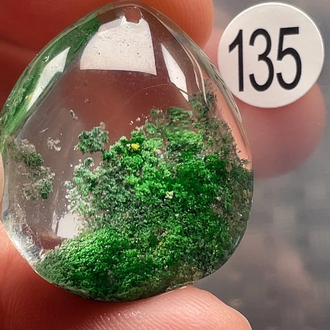 吖***鱼颈饰水晶未镶嵌天然