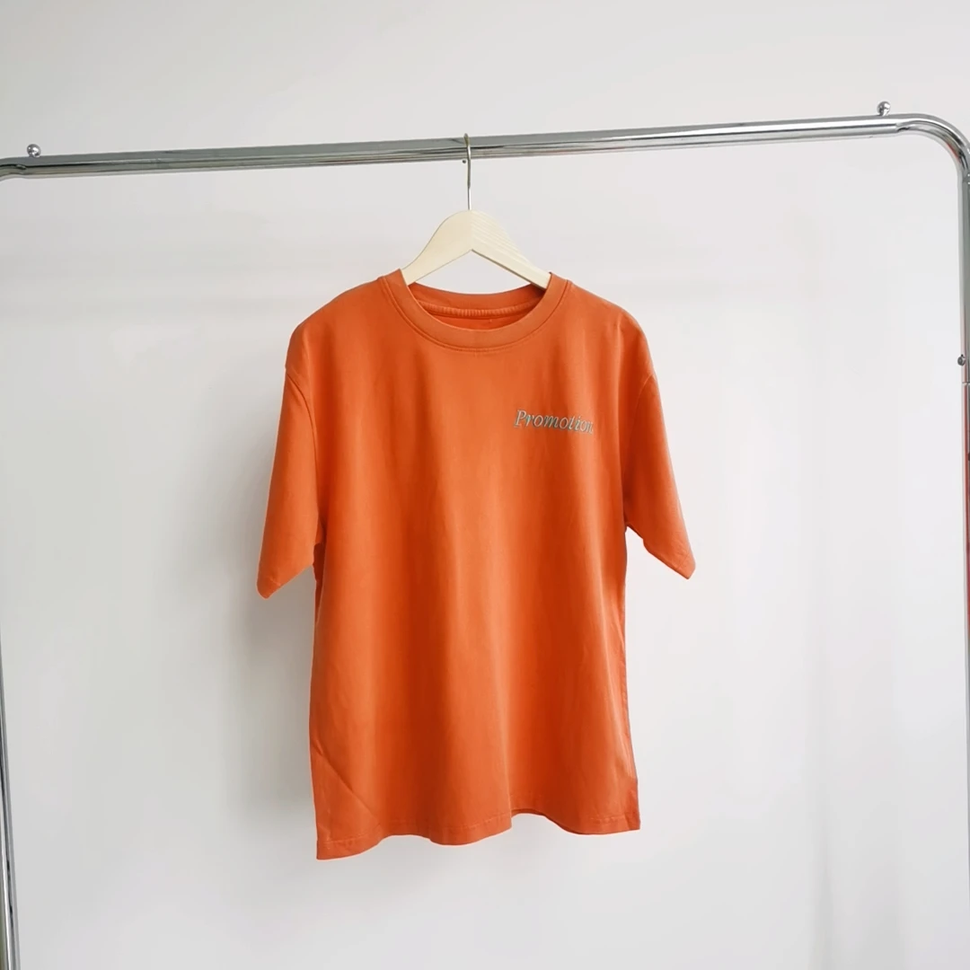 R224 圆领桔色绿色字母棉质休闲短袖T恤