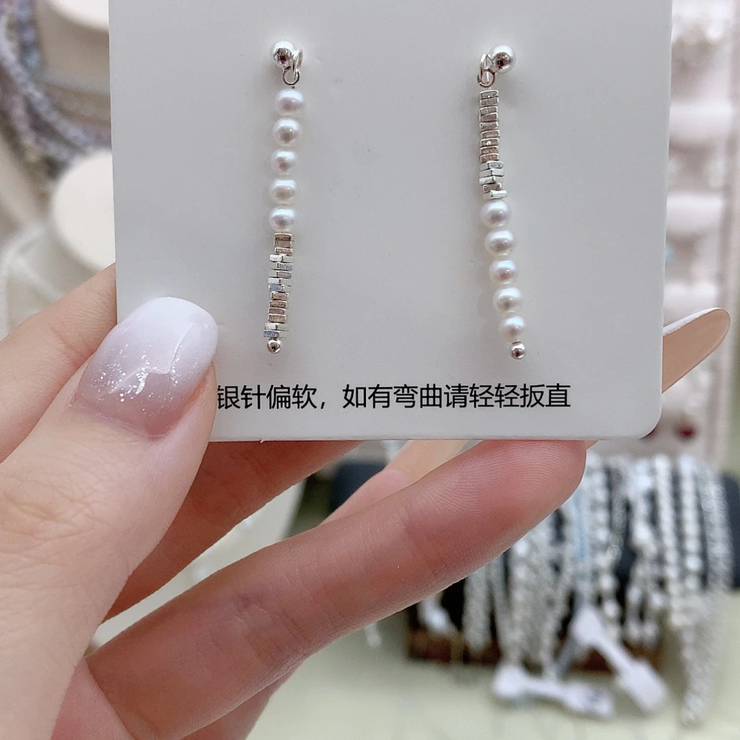 银S925镶嵌耳饰淡水珍珠