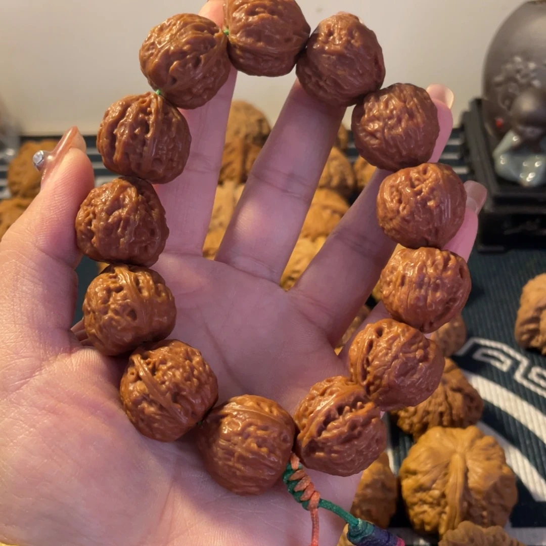 文玩核桃吊坠京****。秋子23串