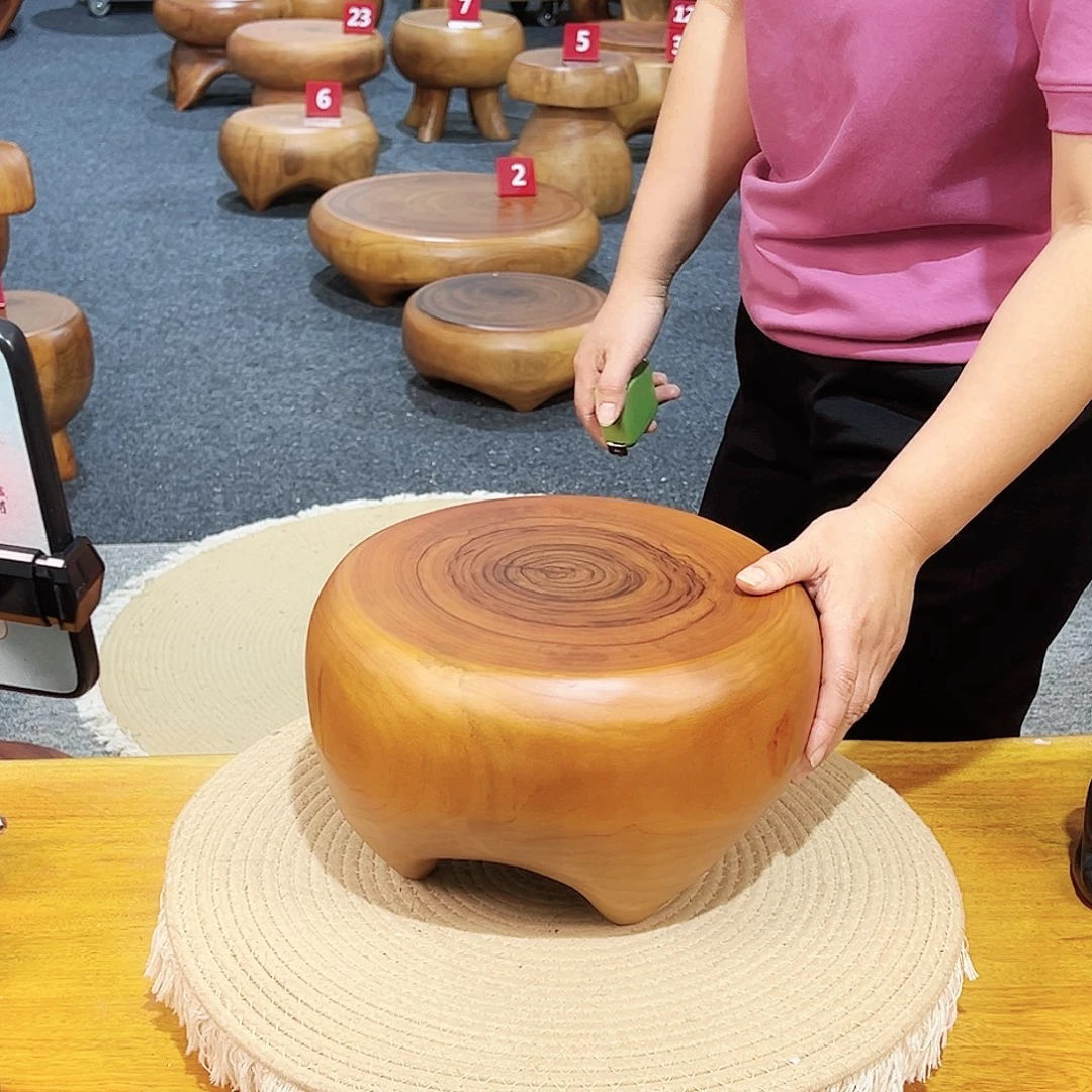 11 号香樟木尺寸:27-27-16cm