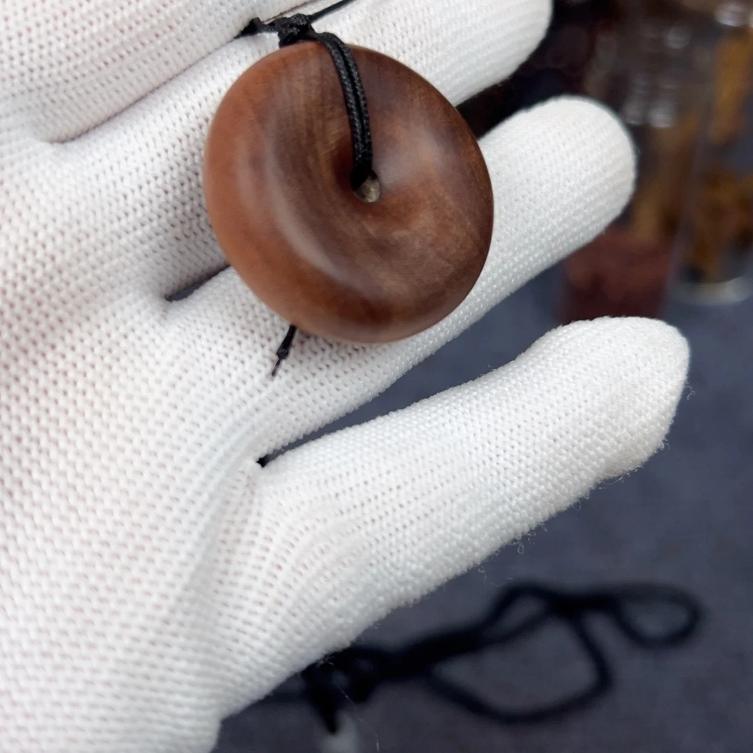 檀香木老山檀香黑肉10*31奶香