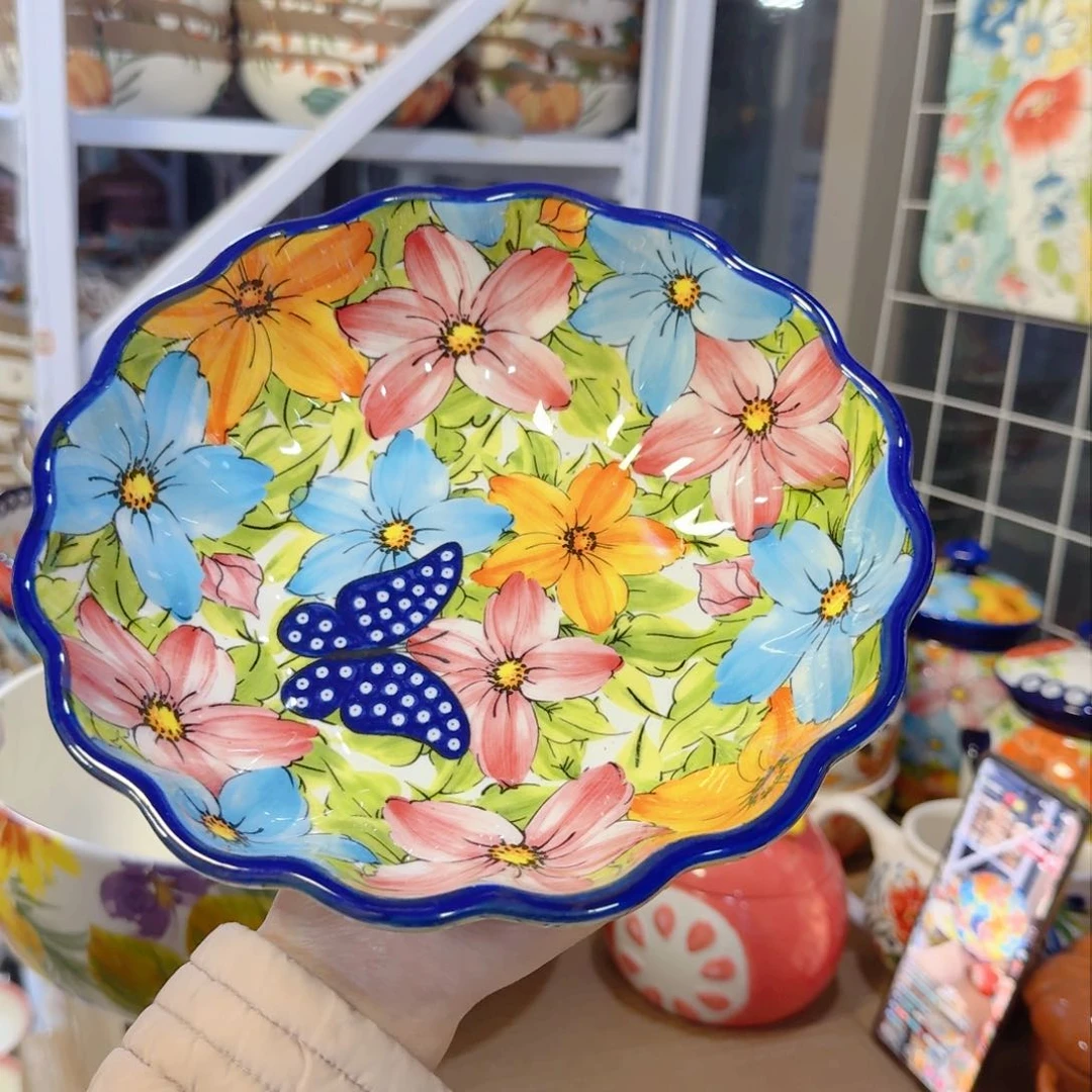 瓷8英寸蝴蝶深盘一只