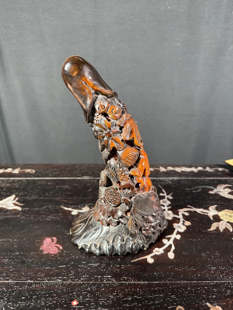 2.16香港王老板-牛角摆件a1853