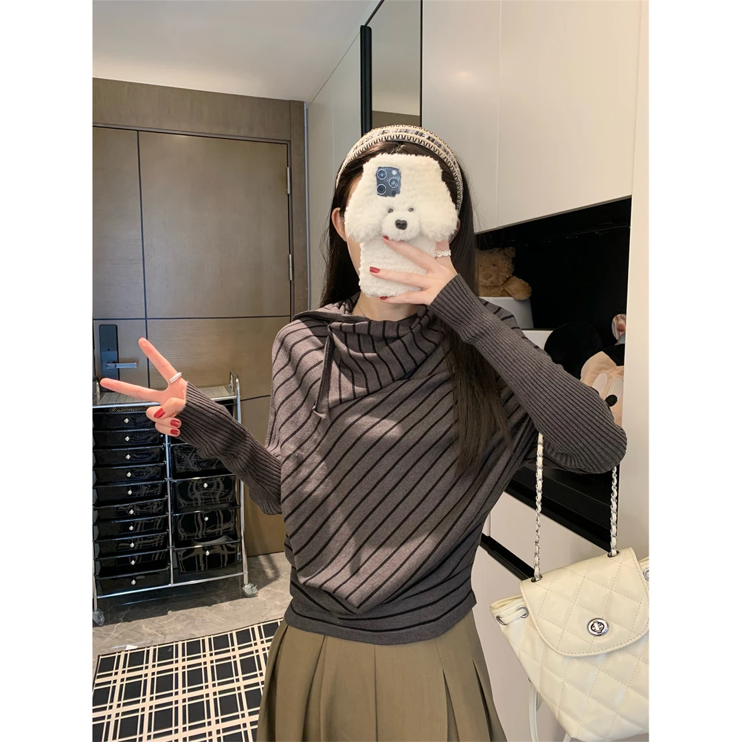 洋气条纹长袖针织衫2025秋季新款慵懒风休闲百搭蝙蝠袖毛衣上衣女