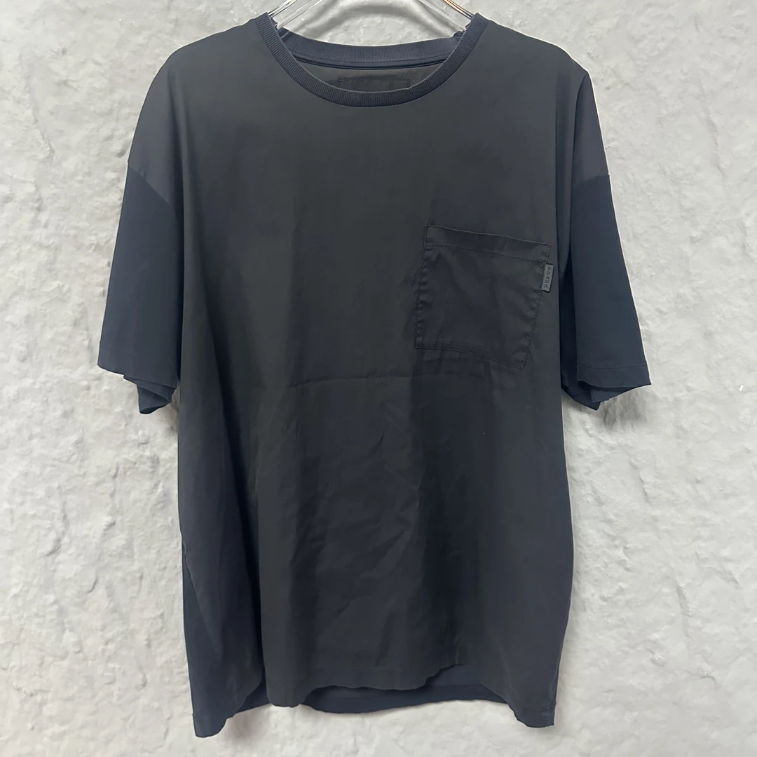 全新未使用 Prada/普拉达 黑色口袋短袖 XL码 md1272