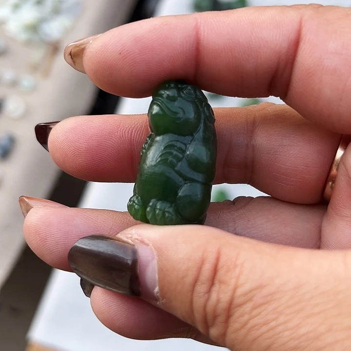 和田玉（碧玉）未镶嵌颈饰