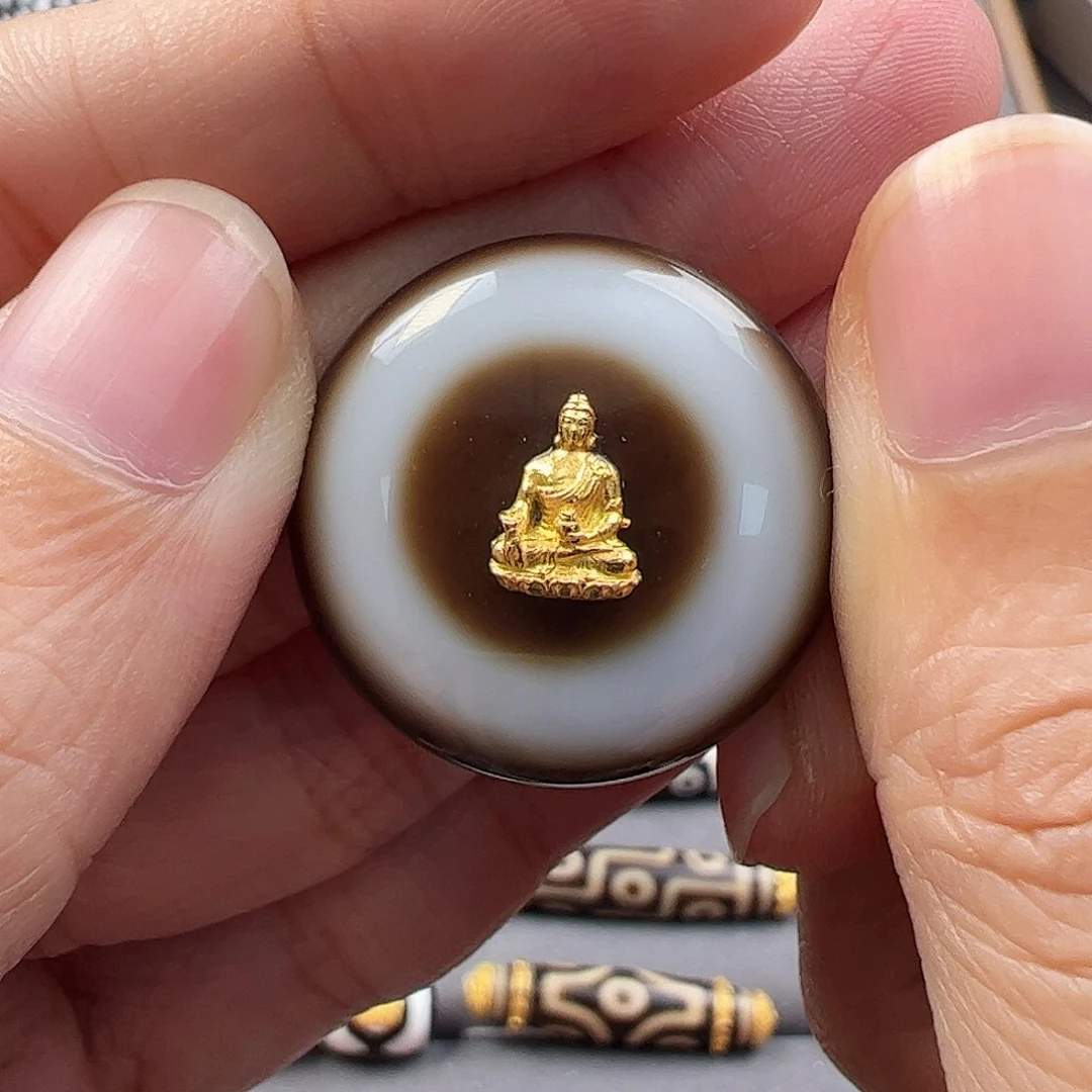 【闪购商品】玛瑙/玉髓颈饰18K金镶嵌一个