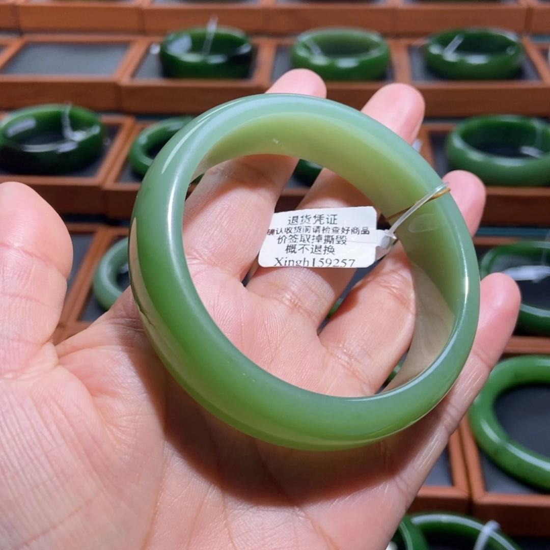 和田玉（碧玉）未镶嵌手镯粉绿5859