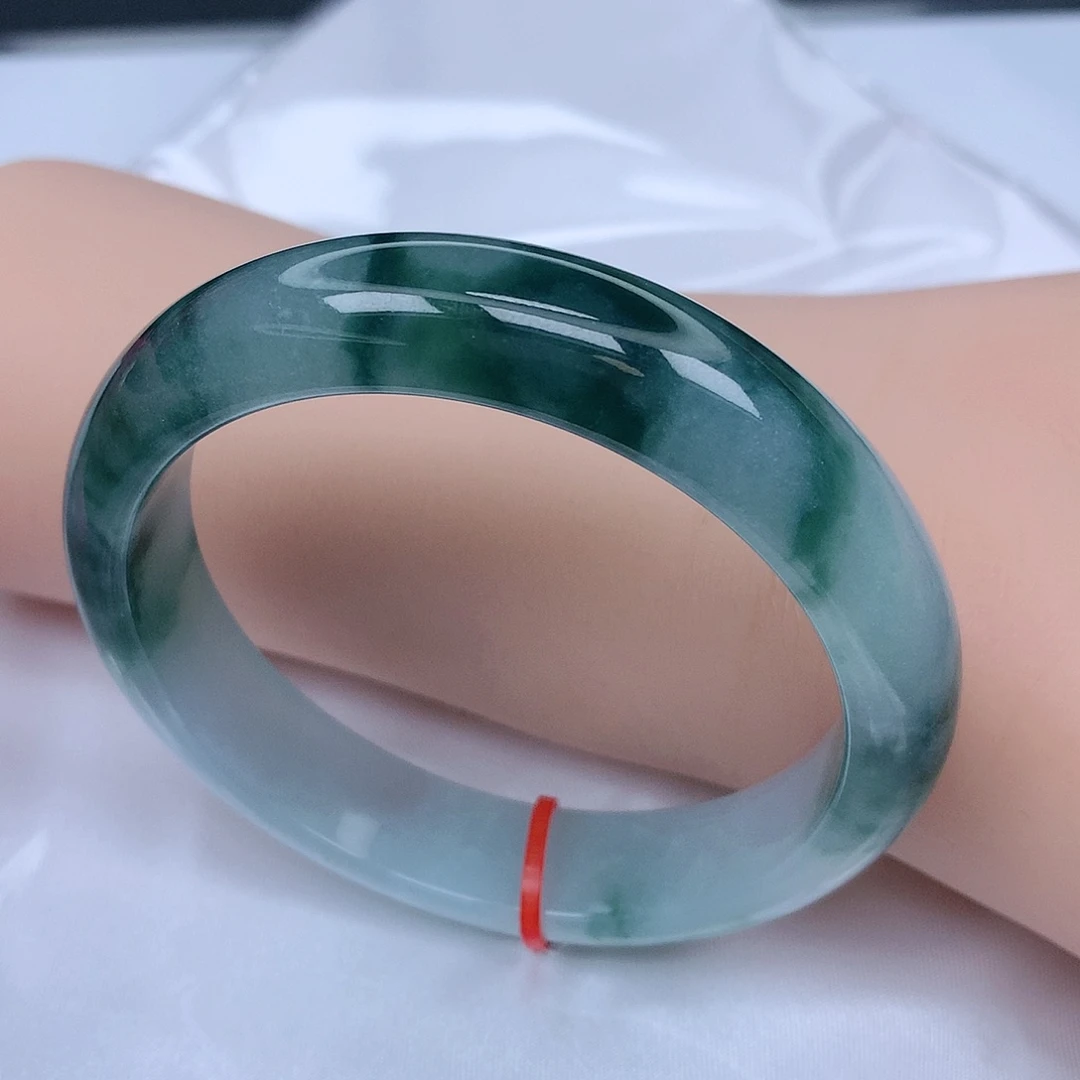 【闪购商品】未镶嵌手镯翡翠，56