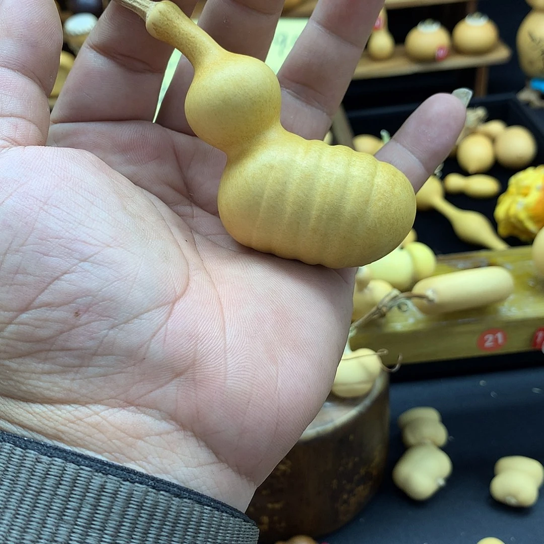 丑***毛毛虫葫芦精品的