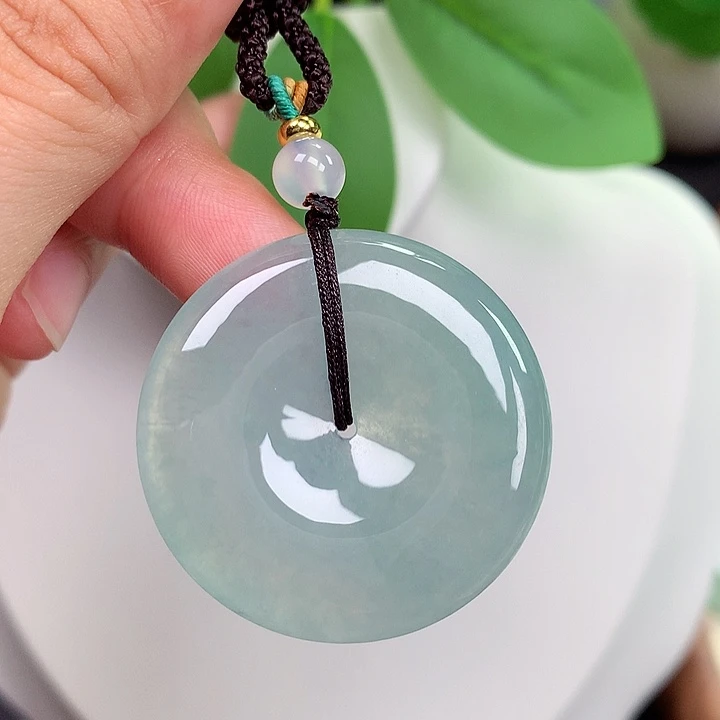 翡翠未镶嵌颈饰平安扣 34.3x5.7mm