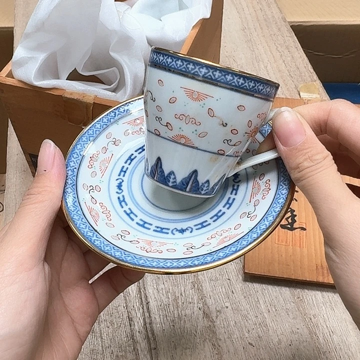 瓷片噗哈哈哈哈哈哈哈哈哈