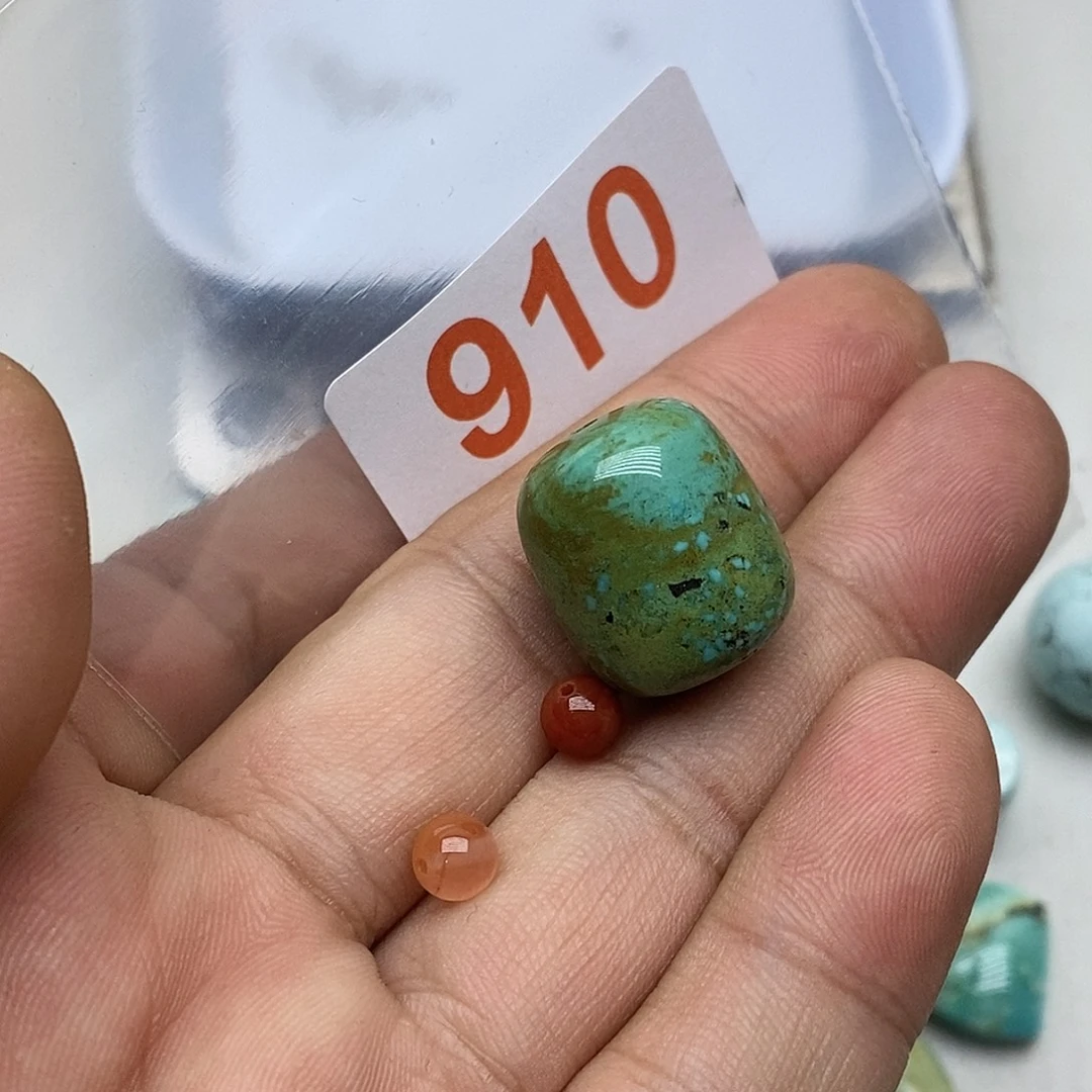 闲***赵南红玛瑙未镶嵌珠宝奇石