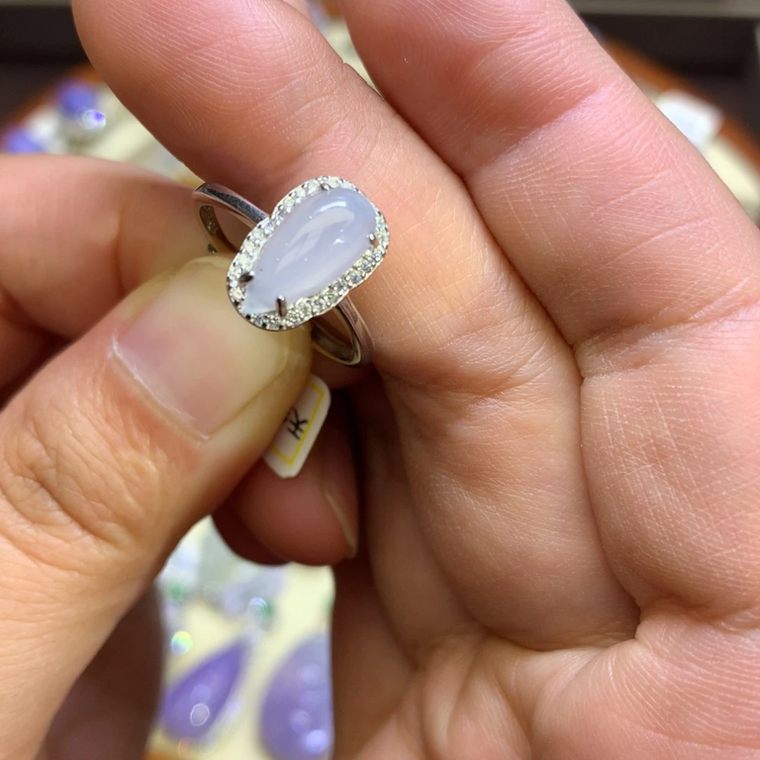 翡翠颈饰银S925镶嵌翡翠吊坠