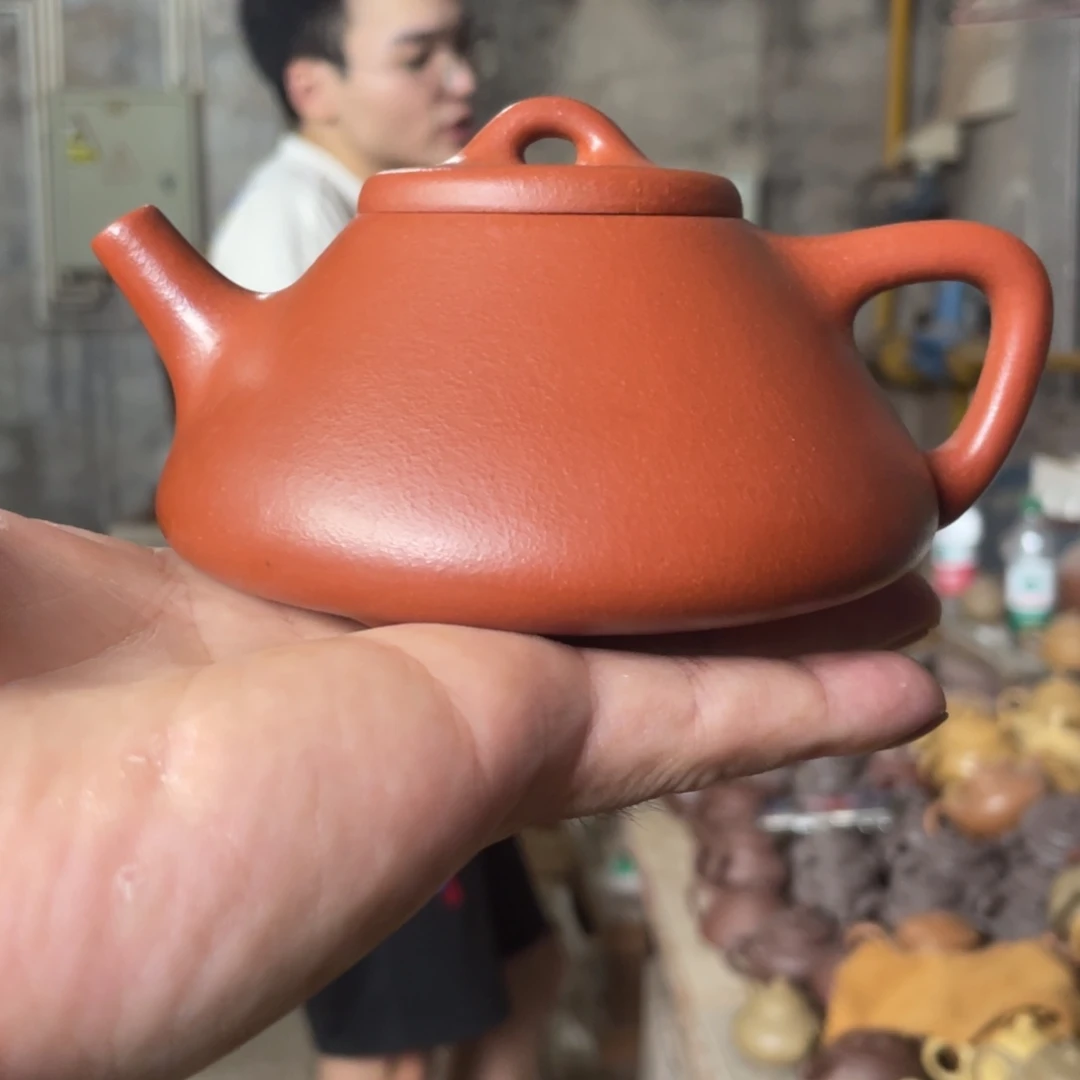 茶壶紫砂ZFF。子冶石瓢。老朱泥。 全手工。 250CC